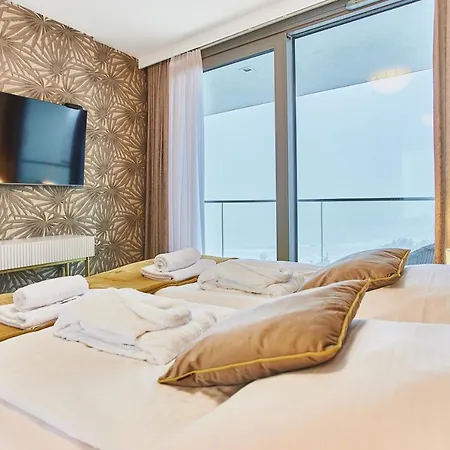 Wave Panorama - Sea View&spa Miedzyzdroje