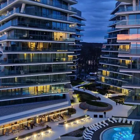 Wave Panorama - Sea View&spa * 米兹多洛杰