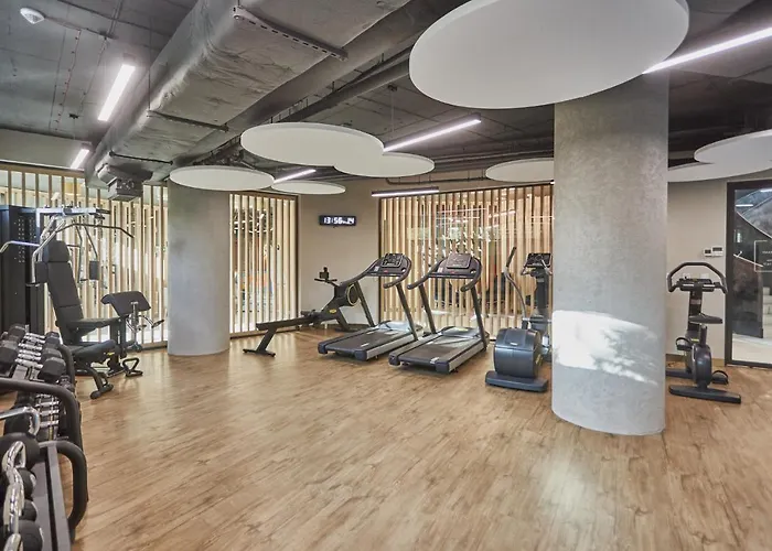 Wave Panorama - Sea View&spa 미엥지즈드로예