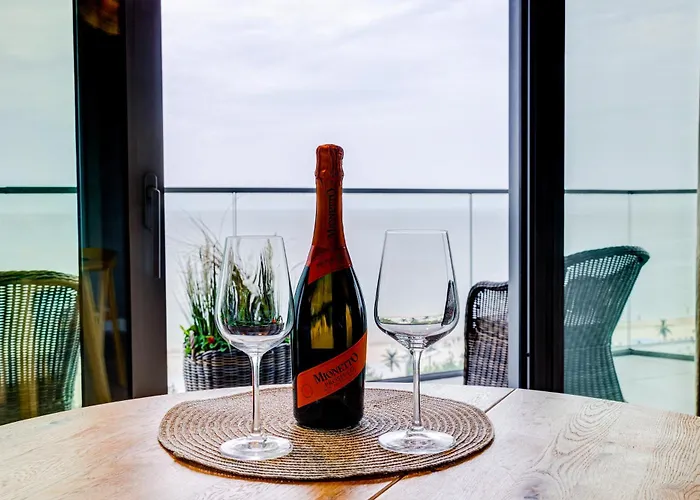 Appartement Wave Panorama - Sea View&spa *