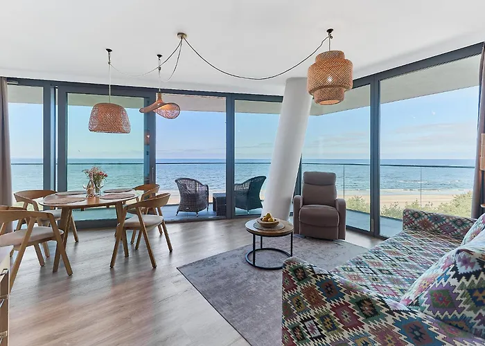 Wave Panorama - Sea View&spa 미엥지즈드로예